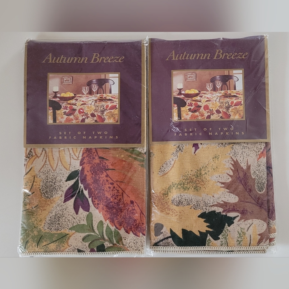 NOS Avon Autumn Breeze Fabric Cloth Napkins 4